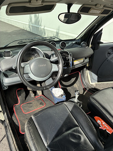 SMART FORTWO (7 foto / 7)