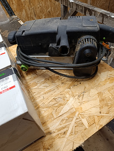 Ленточная шлифмашина festool (3 фото из 4)