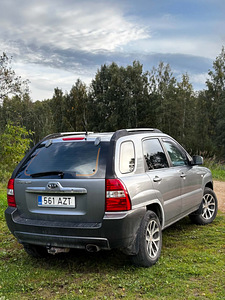Kia Sportage (4 foto / 12)