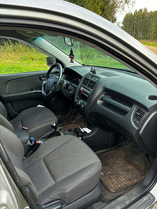 Kia Sportage (5 foto / 12)