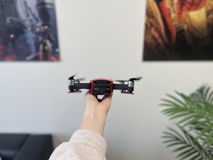 Esimese põlvkonna droon DJI Mavic Air (1 foto / 3)