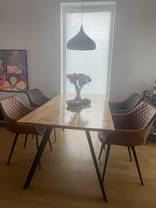 Söögilaud täispuidust (4 foto / 4)