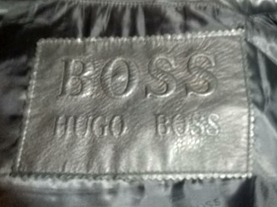 Кожаная куртка Hugo Boss/