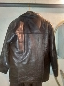 Nahktagi Hugo Boss/ (4 foto / 4)