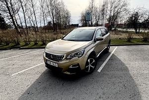 Peugeot 5008 (1 фото из 13)