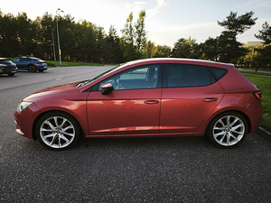 SEAT Leon FR Facelift 2.0 TSI 140 kW DSG, 2018 (5 foto / 12)