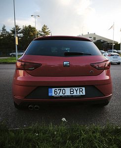 SEAT Leon FR Facelift 2.0 TSI 140 kW DSG, 2018 (6 foto / 12)