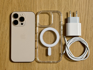 Apple iPhone 16 Pro Desert Ti 256GB uueväärne! Aku 91% (1 foto / 9)