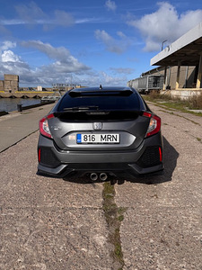 Honda Civic Sport Plus 1.5 Turbo 134 kW CVT – 2018 (2 foto / 11)
