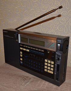 SONY ICF-2001D (1 foto / 1)