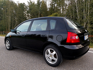 Honda Civic 1.4 63kW üv 06.2027 (4 foto / 6)
