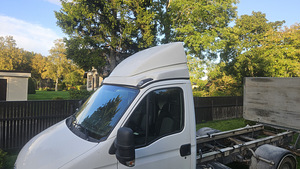 Katusespoiler Iveco Daily 2008–2014. aasta mudelile (2 foto / 3)