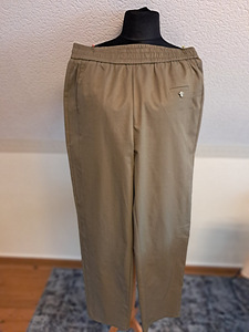 Rohelised püksid (1 foto / 3)