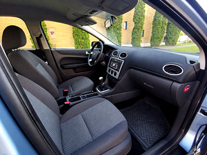 Ford Focus 1.6 74kW Рег. сбор уплачен (5 фото из 6)