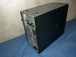 Lauaarvuti Coreboot / Intel Q9650 / GTX 750 Ti / 8GB RAM (4 foto / 4)
