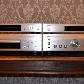 DENON Komplekt
