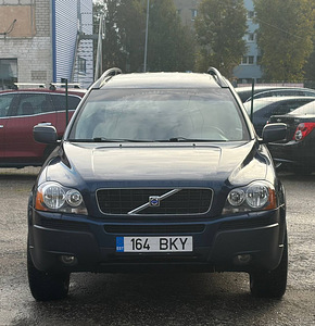 VOLVO XC90 (3 фото из 9)