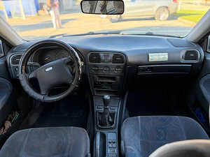VOLVO S40 (7 фото из 10)