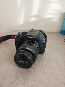 Canon EOS 2000D EF-S 18–55mm. (1 foto / 6)