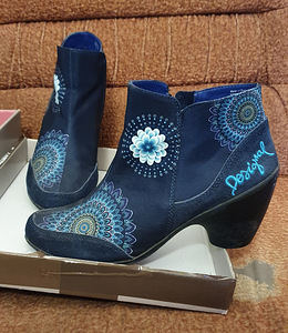 Полусапоги Desigual, размер 37 (2 фото из 4)