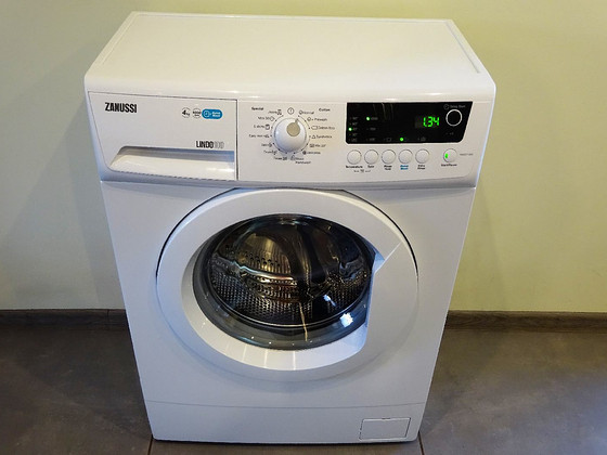 Pesumasin Zanussi ZWSO7100V sügavus 34cm, tasuta transport