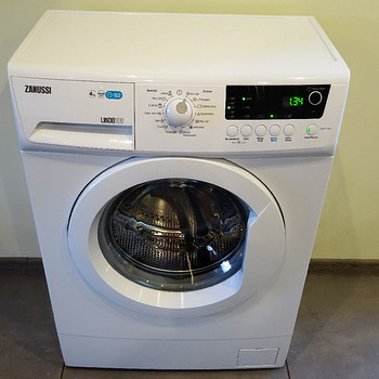 Pesumasin Zanussi ZWSO7100V sügavus 34cm, tasuta transport