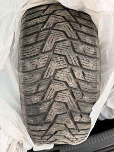 Hankook 205/55/16 naastrehvid (1 foto / 4)
