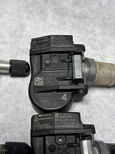 Оригинальные датчики давления шин TPMS Nissan 40700-3VU0A (6 фото из 6)