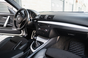 Müüa e82 2.0d twin-turbo (14 foto / 15)