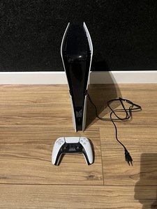 Sony PlayStation 5 Pro (1 фото из 2)