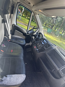 Peugeot boxer (8 foto / 12)