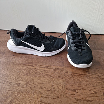 Nike jooksutossud nr42