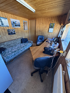 Бытовка / садовый домик (4 фото из 6)