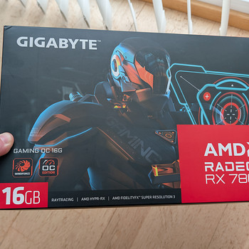 GIGABYTE RX 7800 XT 16 GB