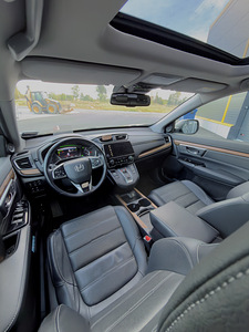 Honda CR-V Executive Navi Hybrid AWD 2.0 107кВ (12 фото из 15)