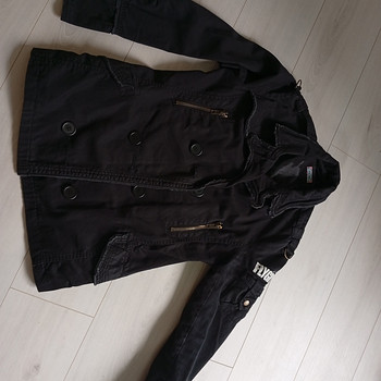 Джинсовый жакет BikBok