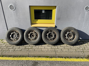Audi 80 B3 4x108 14-tolli plekkveljed+Yokohama talverehvid (1 foto / 7)