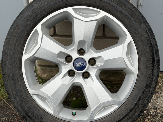 18" Ford originaalveljed 5x108 + suverehvid 235/50/18 (6mm)