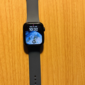 Apple Watch SE 2024 GPS + LTE 44 mm – 100% aku