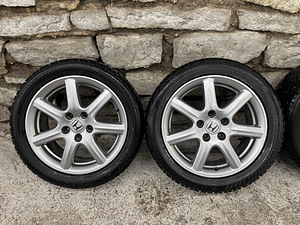 M: Honda 17” зимние колёса (2 фото из 4)