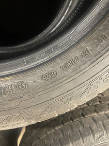 M: Continetal 225/55/17c (3 foto / 3)