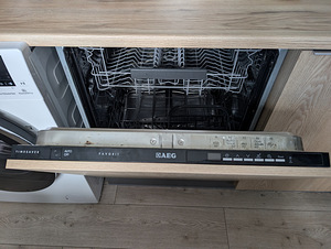 Посудомоечная машина AEG F55340VI0 (2 фото из 6)