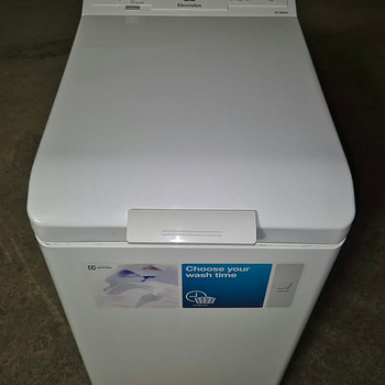 Pesumasin Electrolux EWT1066EDW 6kg 1000p/min