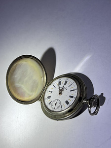 Антикварные карманные часы Georges Favre-Jacot Locle — около 1900 года (3 фото из 5)
