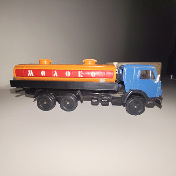 1:43 kamaz USSR modell