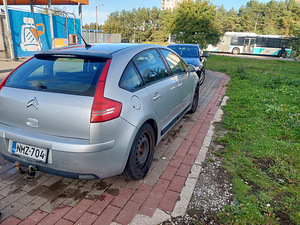 Citroen c4 (5 foto / 14)