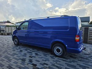 Volkswagen Transporter 1.9 77кВ (2 фото из 13)