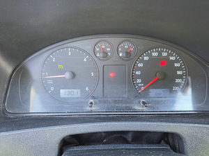 Volkswagen Transporter 1.9 77кВ (12 фото из 13)