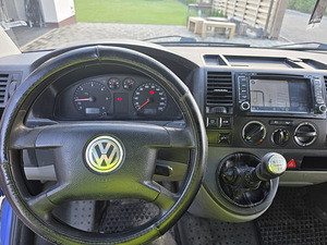 Volkswagen Transporter 1.9 77кВ (10 фото из 13)