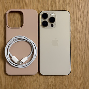 Apple iPhone 14 Pro Max Gold 128GB v heas korras